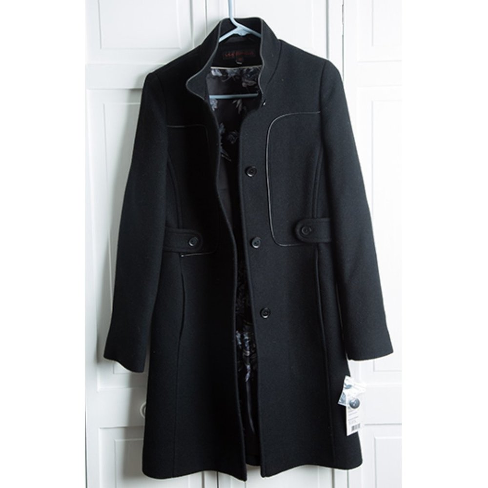 Via Spiga Wool Coat. Size 10. New Tags On. Vintage